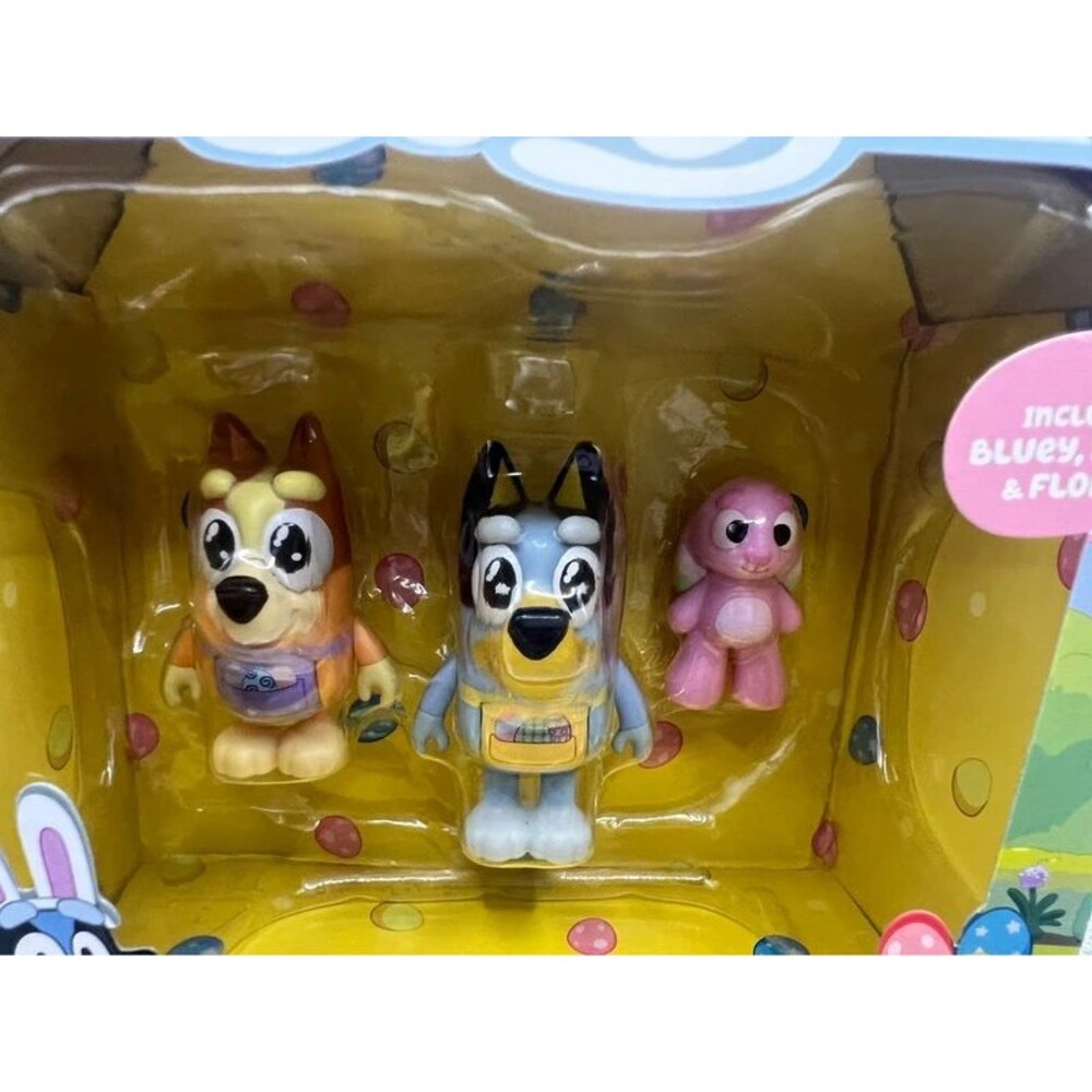 Bluey 2 Pack Easter Bluey & Bingo and Floppy Accessory Egg Hunt Figure NEW